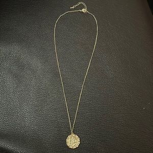 ✨2 for $10✨H&M stainless steel gold medallion pendant necklace